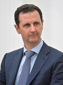 Presidente della Siria, Bashar al-Assad.jpg Ribelli siriani.jpg