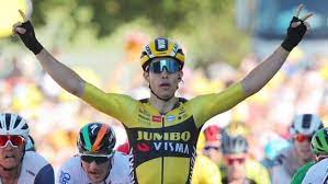 Wout Van Aert vince l'edizione 2021